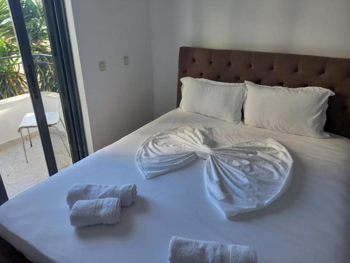 Sunset Aparthotel Saranda Kültér fotó